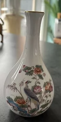 Buy Wedgewood Bone China. Kutani Crane Vase - 13cm High • 9£