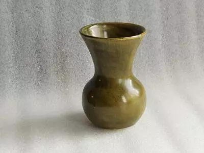 Buy Saul Ventnor  Isle Of Wight  Studio Pottery  Vase 11.5 Cm Tall • 6.98£