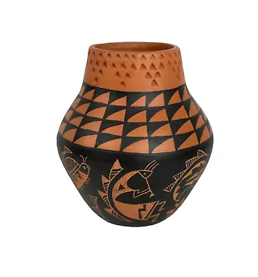 Buy Hand Painted Pottery Vase -Acoma Pueblo, Signedm, Carved, Desert Animals • 59.91£
