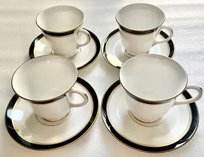 Buy Royal Worcester 'Howard' Fine Bone China Tea Set. • 30£