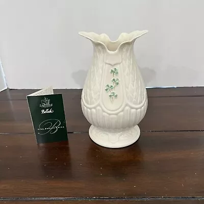 Buy Belleek Shamrock Bunratty Vase #2127 - New In Box - See Photos • 38.37£