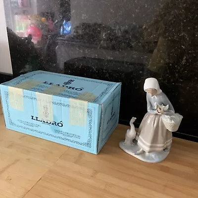 Buy Lladro Porcelain Shepherdess With Geese Figurine No. 4568 Boxed - Slight Damage • 5£