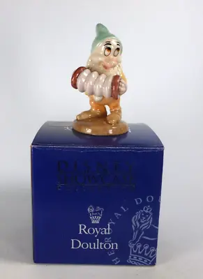 Buy Royal Doulton Walt Disney Showcase Collection Snow White Bashful's Melody Figure • 9.99£