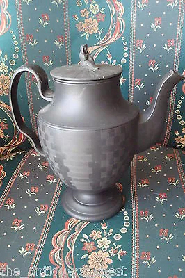 Buy Wedgwood Black Basalt Porcelain COFFEE POT ANTIQUE C1790s WITH WIDOW COVER • 726.43£