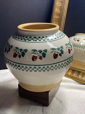 Buy Nicholas Mosse Irish Pottery Vase Strawberry & Checkerboard Discontinued • 47.44£