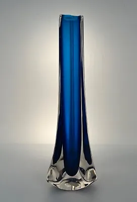 Buy Whitefriars #9570 Tricorn Kingfisher Blue Glass Vase • 17.50£