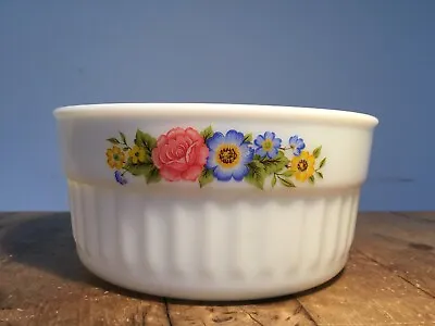 Buy Pyrex Bowl With Floral Detail  3 1/2  X 7  Bowl • 25£