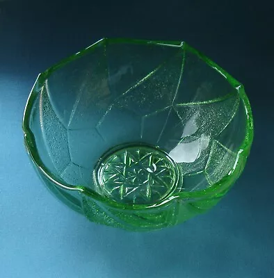 Buy Elegant Antique Vintage Art Deco Sowerby Green Glass Bowl • 5.95£