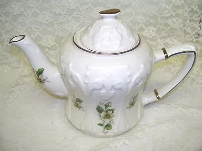 Buy Victorian Teapot By Price Kensington  Made In England • 45.06£