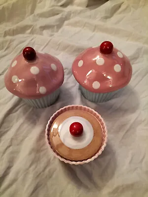 Buy Moorland Pottery Cup Cakes X 3 • 20£