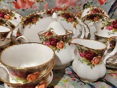 Buy Royal Albert  Old Country Roses  Fine Bone China Tea Set & Sandwich Platter • 78.36£