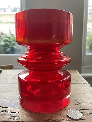 Buy Riihimaki ‘Tiimalasi’ Glass Vase Red, Nanny Still • 25£