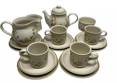 Buy St Michael Marks & Spencer  Harvest  Tea Set ( 18 Pieces) ( G74) • 31.34£