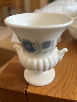 Buy VASE.   Wedgwood - Clementine - Small Urn Vase • 6£