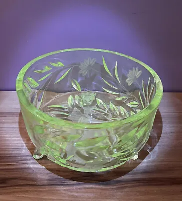 Buy Vintage Etched Glass Toadstool Bowl Manganese Glow • 23.75£