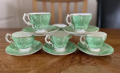 Buy ‘Cauldon’ Bone China - Green Floral Pattern With Gold Trim - Cups & Saucers • 20£
