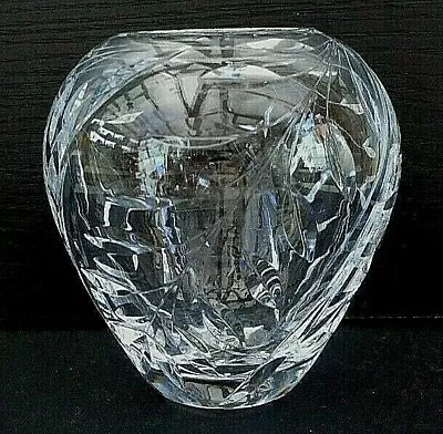 Buy Cut Lead Crystal Urn Shaped Vase - Leaves & Diagonal Lines - 10 Cms (4 ) Tall • 7.99£