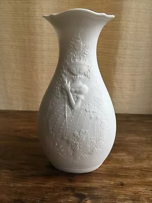 Buy AK Kaiser Germany White Bisque Vase Female • 10£