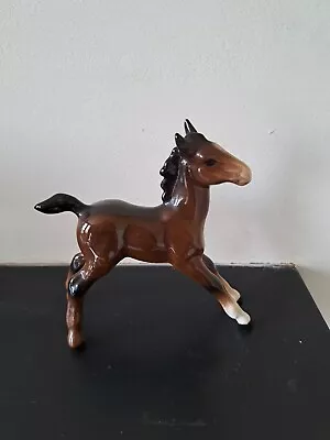 Buy Vintage Beswick Bay Brown Foal Playing Stretching 5  Large 836  • 5£