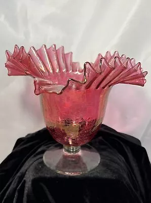 Buy Beautiful Vintage Handblown Ruffled Pink Crackle Glass Pedestal Vase • 16.09£