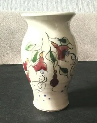 Buy Kylemore Abbey Pottery Ireland Cream Fuchsia Flower Vase 6.5 Inch / 17 Cm High • 36£
