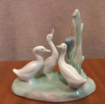 Buy Vintage Nao Lladro Hand Made Porcelain White Ducks Geese Figurine Ornament • 15£