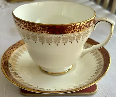 Buy Duchess Bone China Winchester Burgundy & White Tea Cup & Saucer. • 9.99£