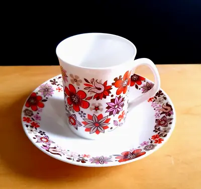 Buy Elizabethan Carnaby Fine Bone China Floral Cup & Saucer Made In England • 8£