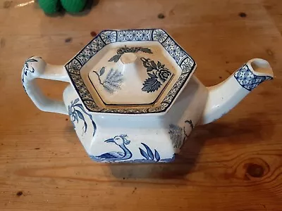 Buy Wood & Sons Yuan Blue Hexagonal Tea Pot  • 4.99£