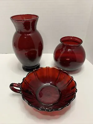 Buy Ruby Red Vintage Glassware  2 Vases And 1 Oyster Handle Dish Stunning • 28.94£