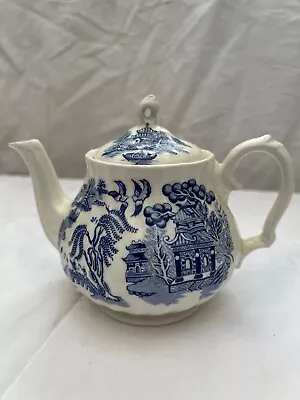 Buy Vintage Sadler Blue And White Large Teapot In Blue Willow Japan Pattern Design • 30£