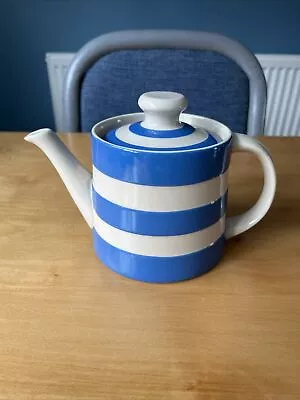 Buy T G Green Cornishware Teapot 67cl *1* • 39.99£