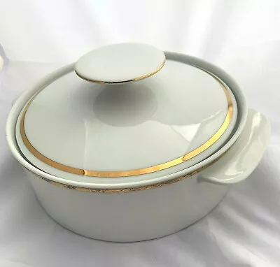 Buy Thomas Vegetable Tureen & Lid, Medallion Gold Band, White With Thick Gold Line • 20£