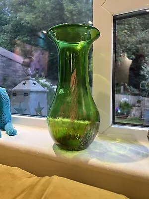 Buy A Beautiful Strathearn Emerald Green Studio Art Glass Vase With Gold Glitter. • 27£