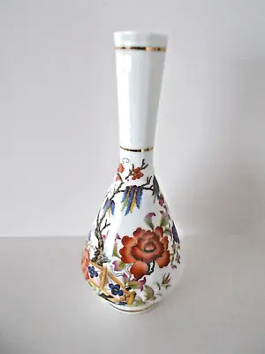 Buy Sutherland Made In England Bone China Pretty Flower Floral Pattern Bud Vase • 6£