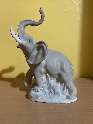 Buy Nao Handmade Lladro Daisa Elephant With Raised Trunk • 34.99£