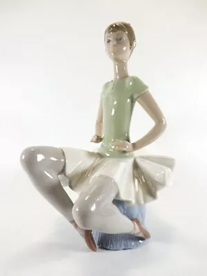 Buy Lladro Figurine Item Number 1360   Laura Ballerina   Daisa • 55£