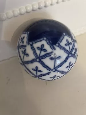 Buy Blue And White China Decorative Ball 3” Diameter-geometric Pattern • 2£