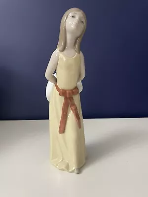 Buy 👑Lladro Daisa Figurine Naughty Girl With Straw Hat 5006 1978 Year . • 35£