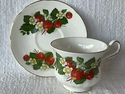 Buy Royal Grafton Strawberry Tea Cup & Saucer Set Fine Bone China Made In England • 33.20£