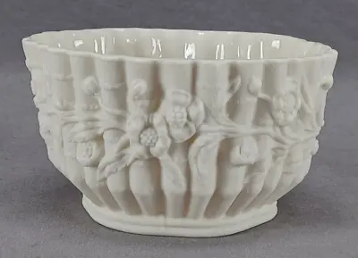 Buy 19th Century Copeland Parian Ware Relief Molded Flowers Small Bowl • 142.31£