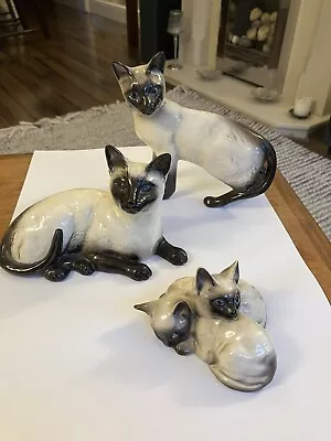 Buy Royal Doulton And Beswick Trio Of Siamese Cat Ornaments Excellent Condition • 20£