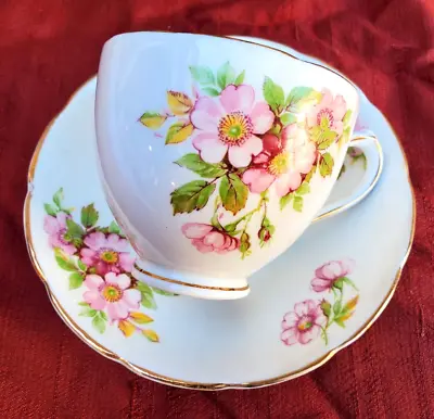 Buy DUCHESS Bone China Made In England PINK ROSE Flowers GILT TEACUP And SAUCER SET • 21.20£