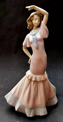 Buy RETIRED NAO BY LLADRO READY TO DANCE FIGURINE - No. 1243G • 39.99£