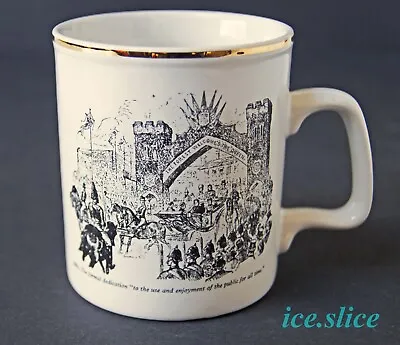 Buy A 1982 Centenary Mug Commemorating Queen Victoria's Visit To Epping Forest 1882. • 11.35£