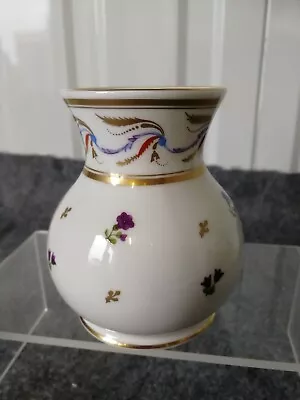 Buy National Trust Small Vase Lilac Violet Pattern • 8£