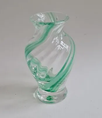 Buy Caithness Glass Bud Posy Vase Green Swirl • 10.50£