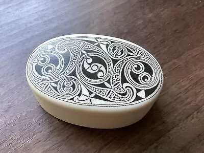 Buy Horizon Porcelain Scotland Small Lidded Trinket Pot - Celtic Design - 2x3x1.5” • 3.50£