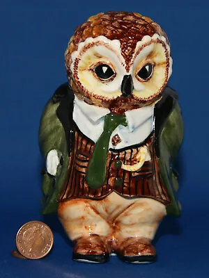 Buy Rye Cinque Ports Pottery Country Gentleman Series - Oliver Owl • 57.50£
