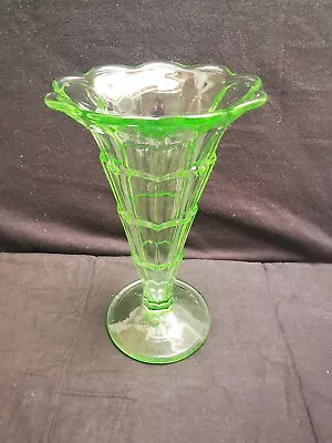 Buy Vintage Art Deco Green Glass Vase, Pressed Glass Vase, Very Good Condition  • 4.50£